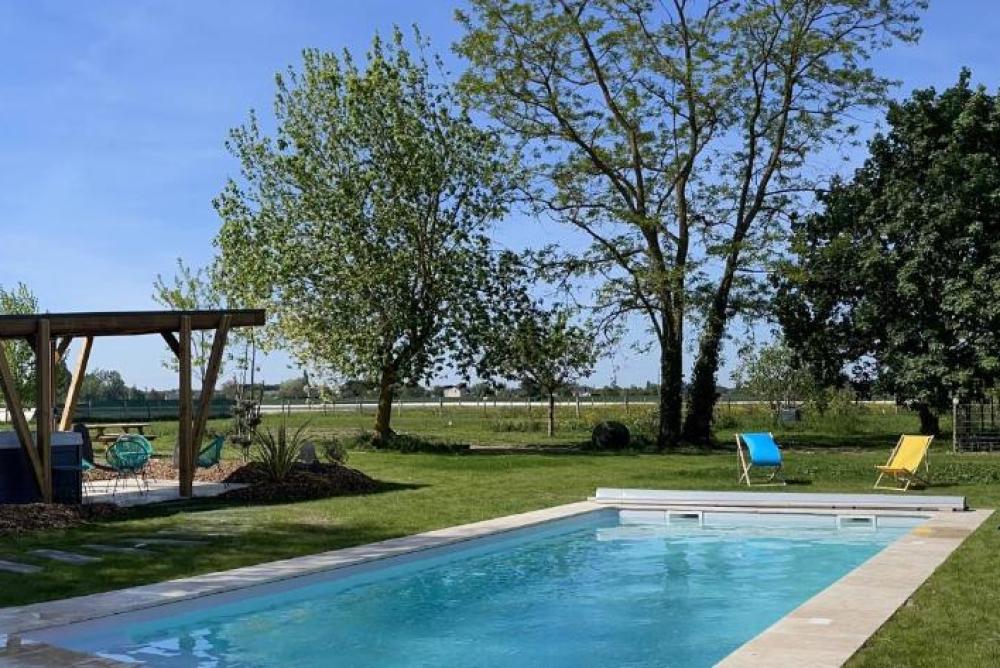 Gite au gré de la Loire: massage, piscine et spa - Hôtel image 1