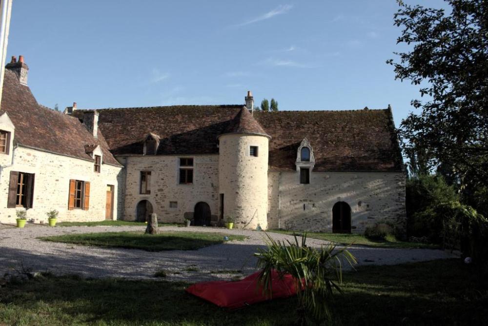 Ferme-Château de Cordey & Spa - Hôtel image 1