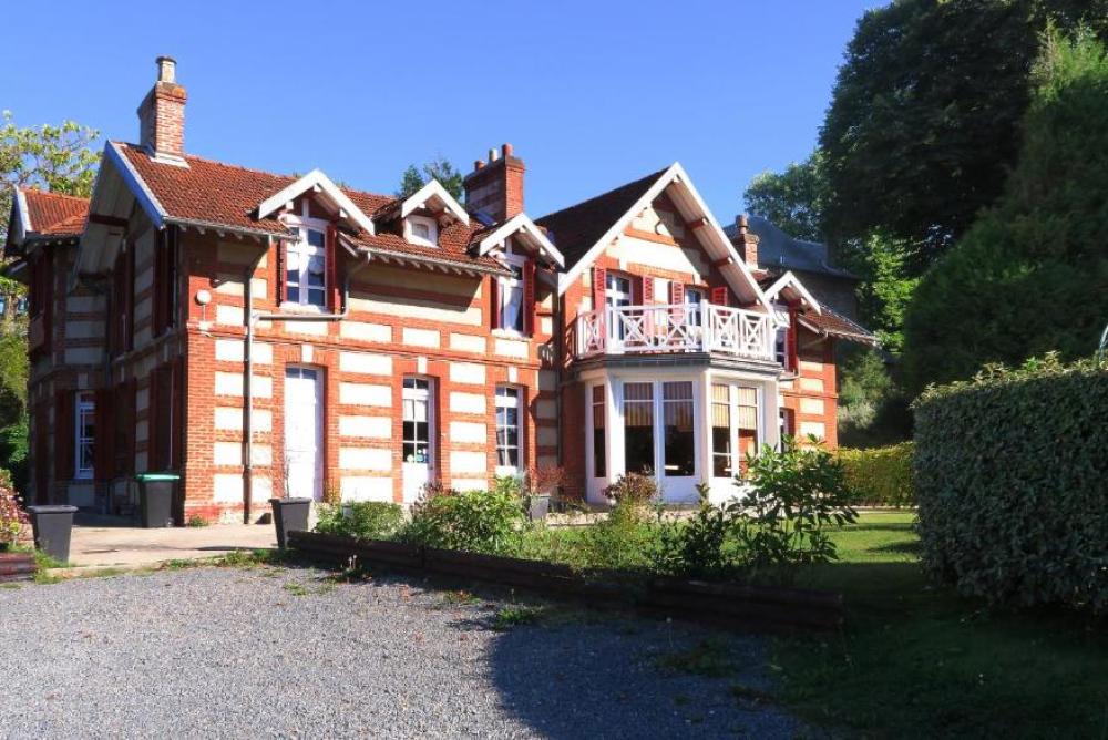 La Villa des Rosiers - Hôtel image 1